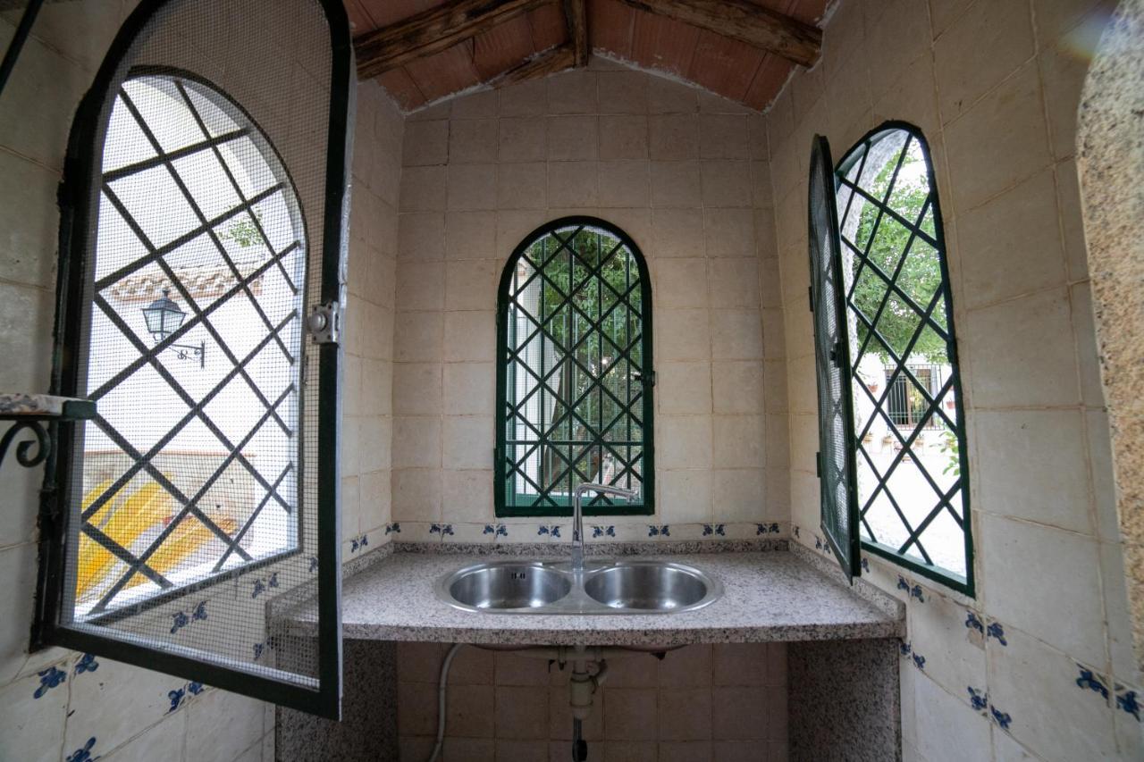 Villa Cortijo El Segador Y El Capricho Almedinilla Exterior foto